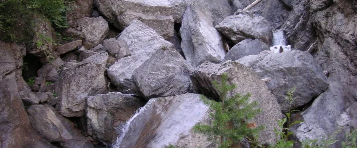 The Pirknerklamm - a beautiful and very adventurous gorge ferrata in the Gailtal Alps