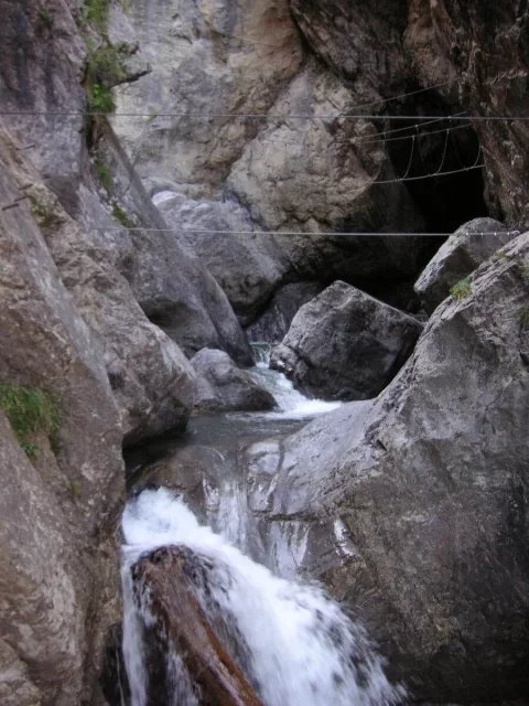 The Pirknerklamm - a beautiful and very adventurous gorge ferrata in the Gailtal Alps